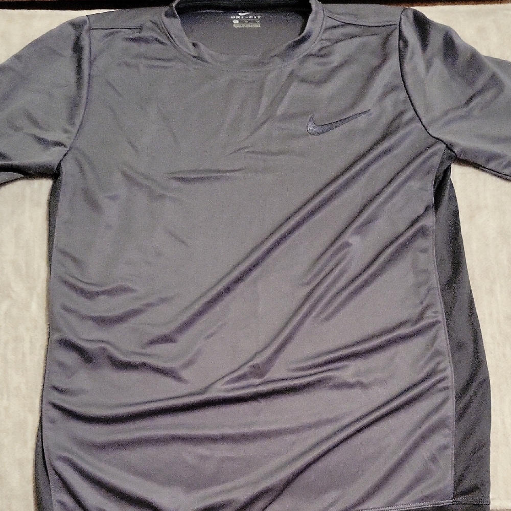 Nike Kids Short Sleeve Tee - Charcoal Gray